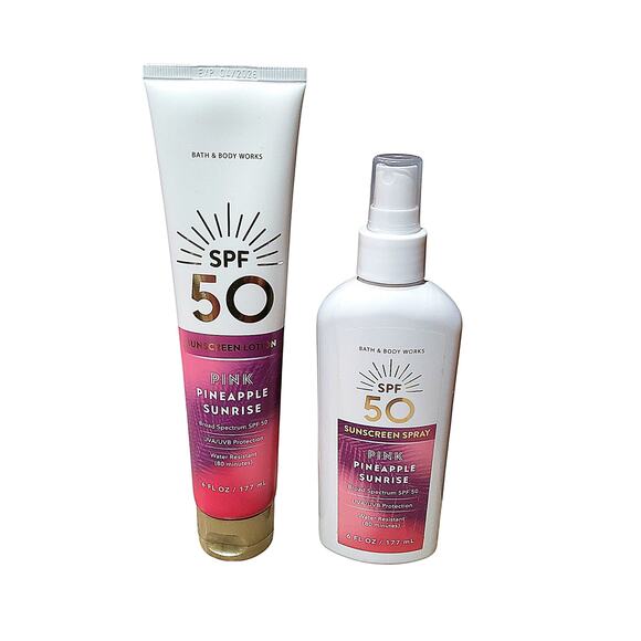 PINK PINEAPPLE WATER RESISTANT SUNSCREEN LOTION & SPRAY SPF50 BATH & BODY WORKS - Picture 1 of 1